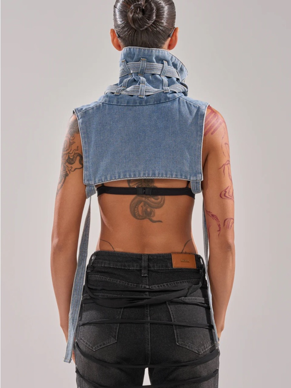 Denim Harness Vest with Buckle Straps - Light Blue - Picture 4 of 4